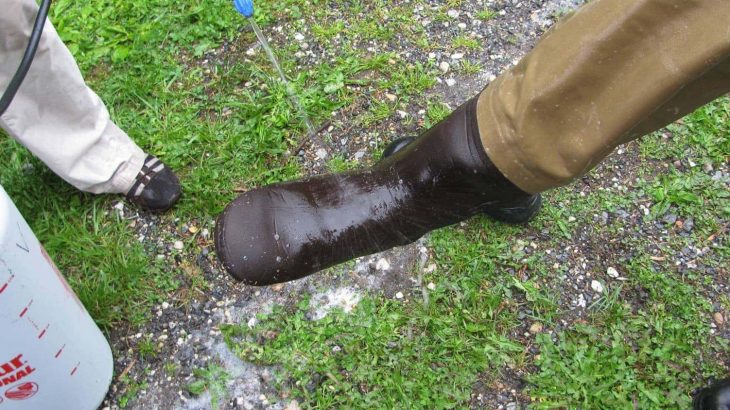 Clean Your Gear waders3 730x410